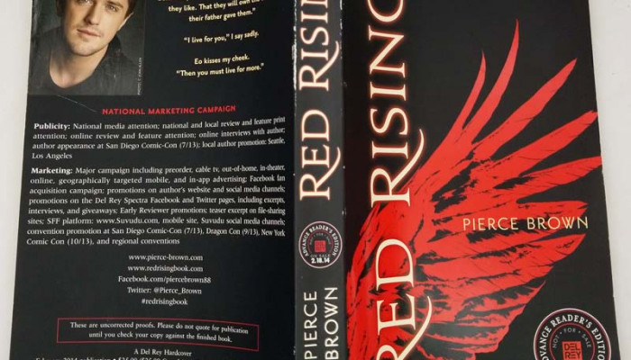 Red Rising book cover 2013